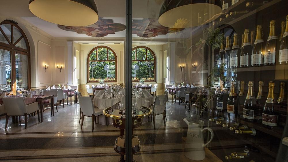 Amadria Park Hotel Sveti Jakov Opatija Bagian luar foto