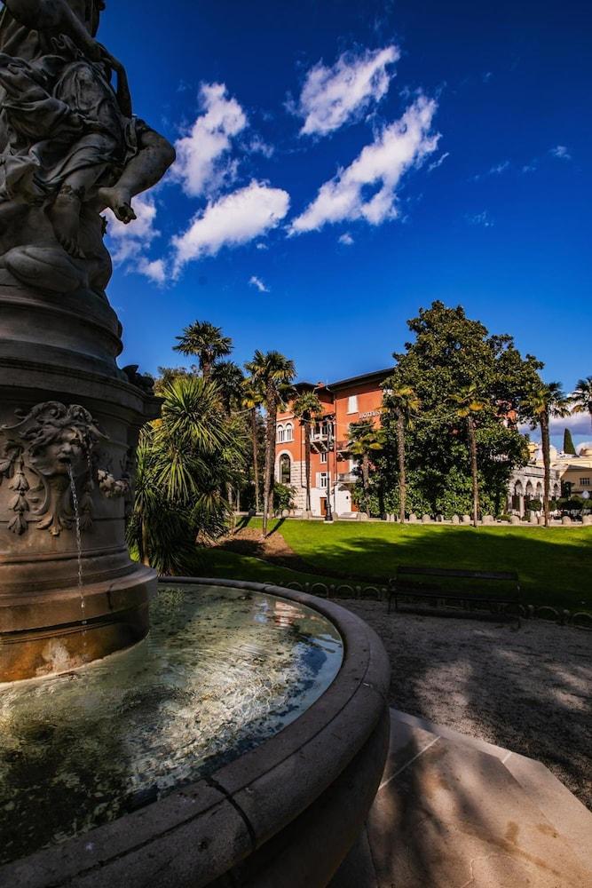 Amadria Park Hotel Sveti Jakov Opatija Bagian luar foto