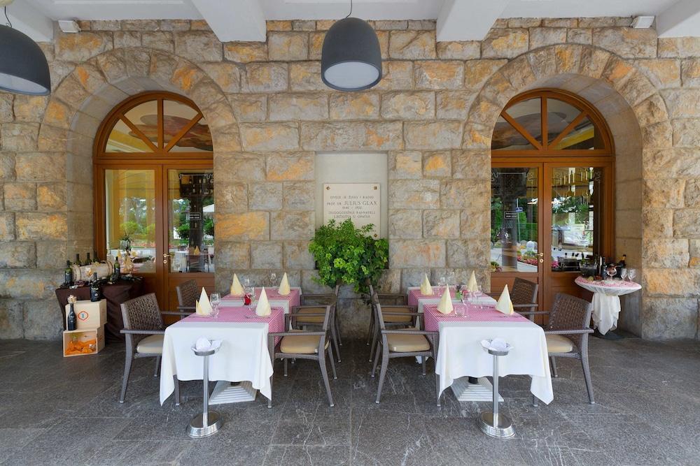 Amadria Park Hotel Sveti Jakov Opatija Bagian luar foto