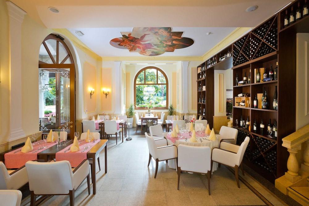 Amadria Park Hotel Sveti Jakov Opatija Bagian luar foto