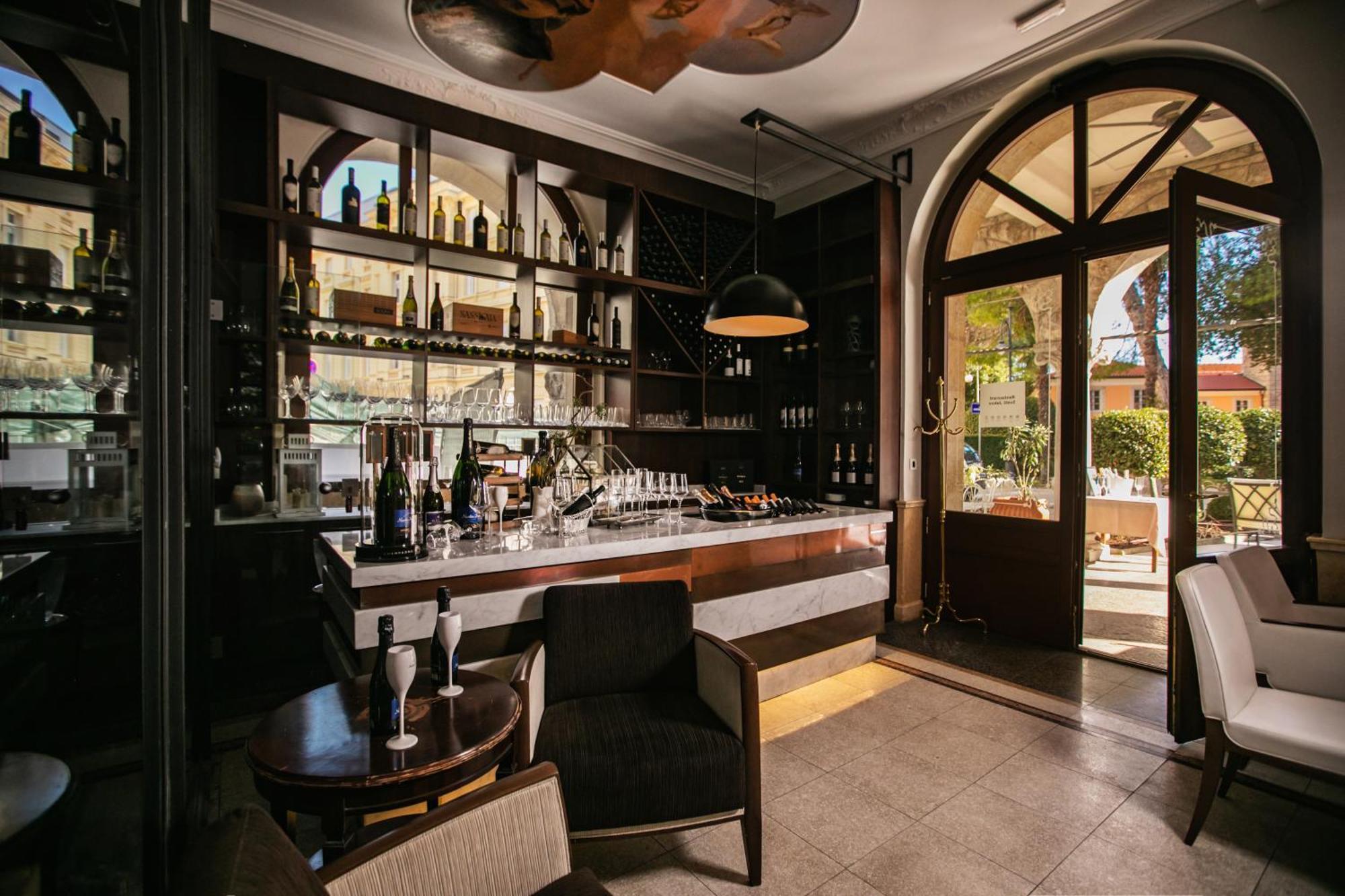 Amadria Park Hotel Sveti Jakov Opatija Bagian luar foto