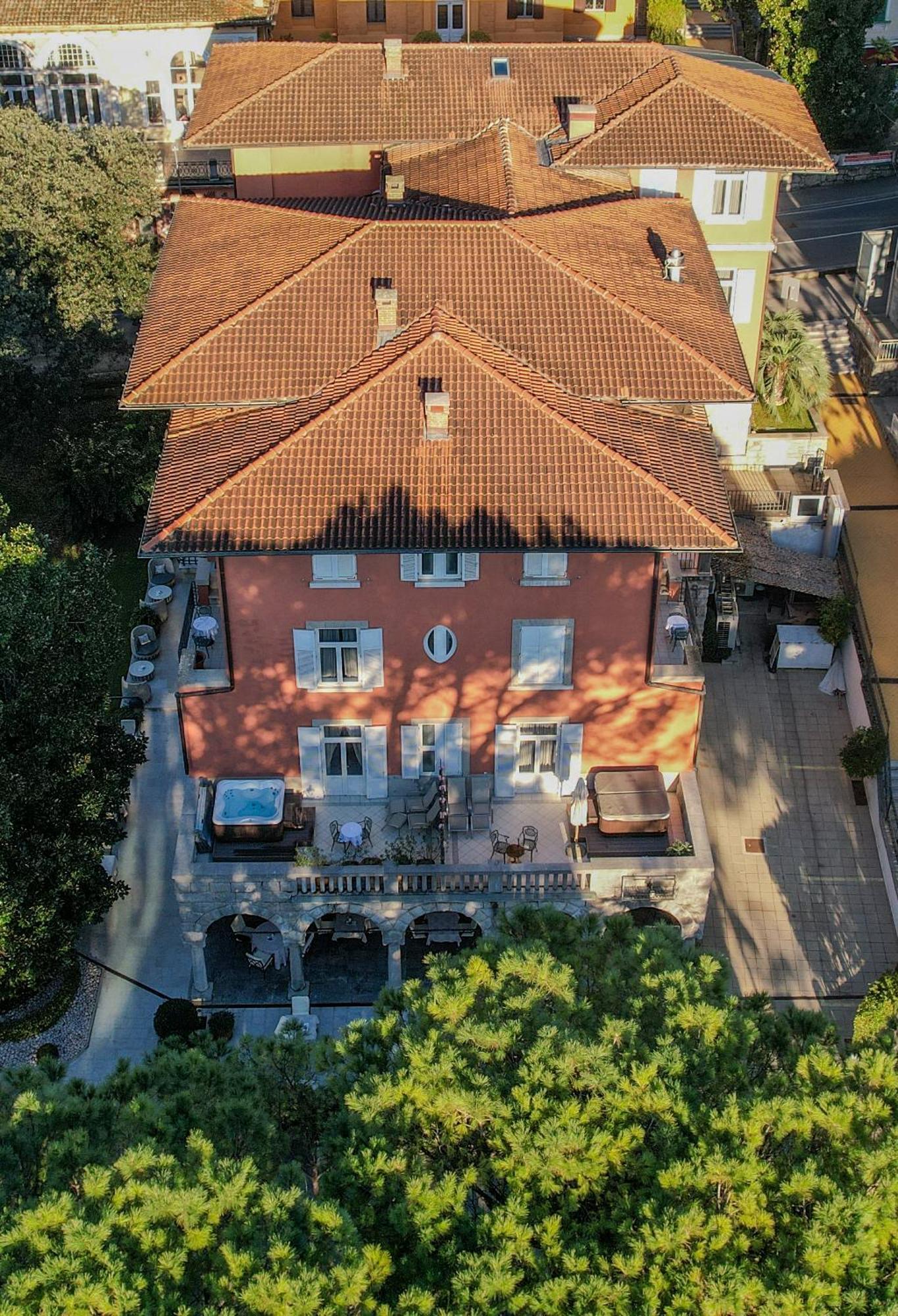 Amadria Park Hotel Sveti Jakov Opatija Bagian luar foto