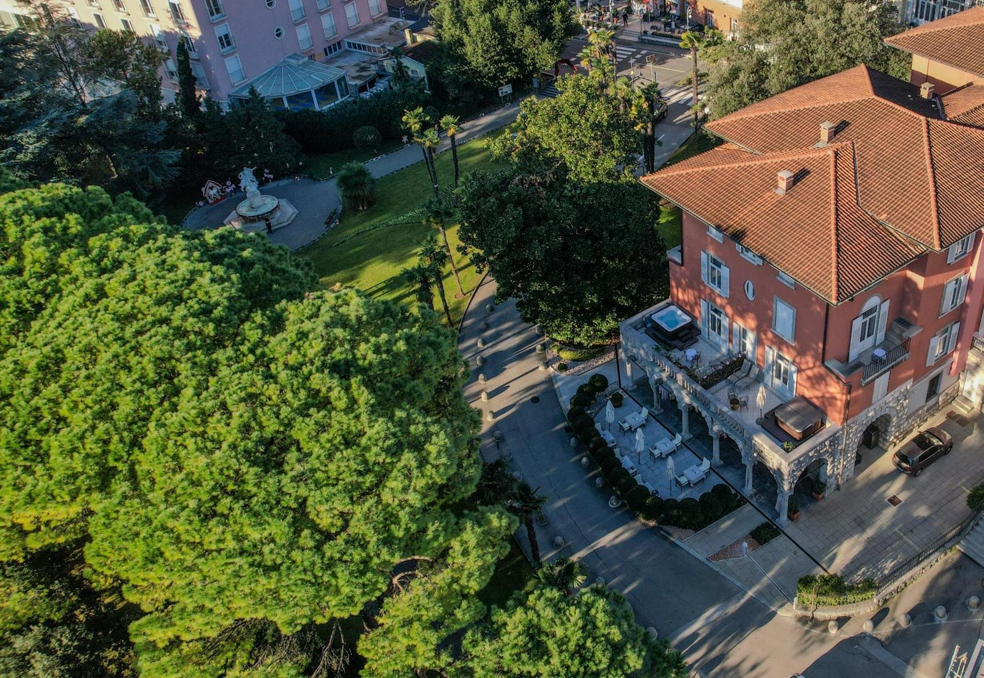 Amadria Park Hotel Sveti Jakov Opatija Bagian luar foto