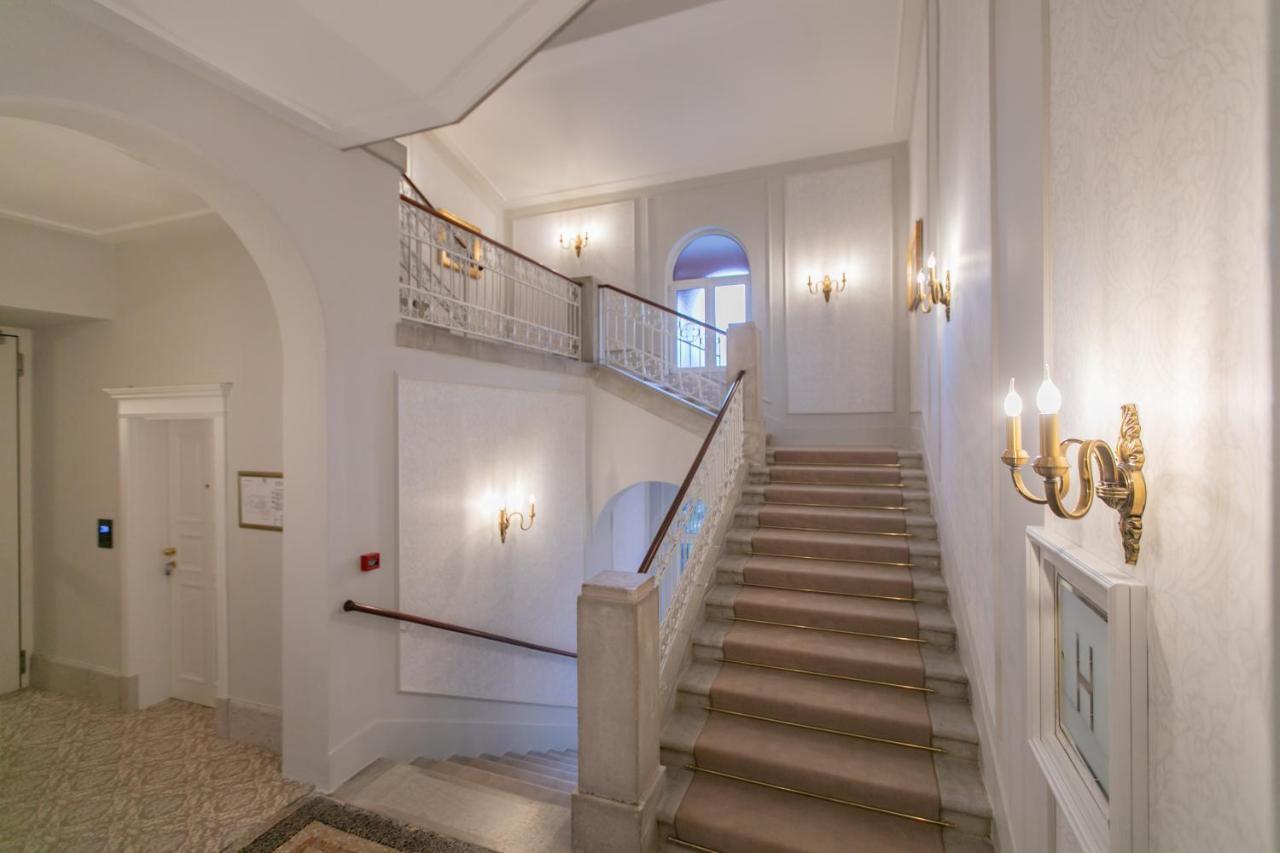Amadria Park Hotel Sveti Jakov Opatija Bagian luar foto